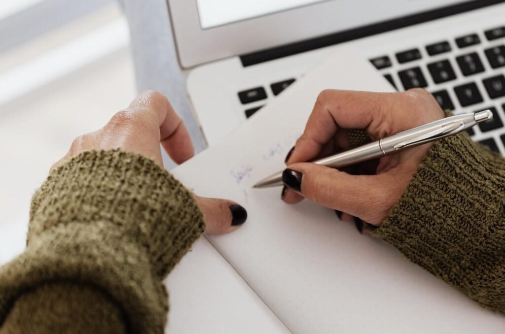 What Should You Do Before Writing a Thesis?